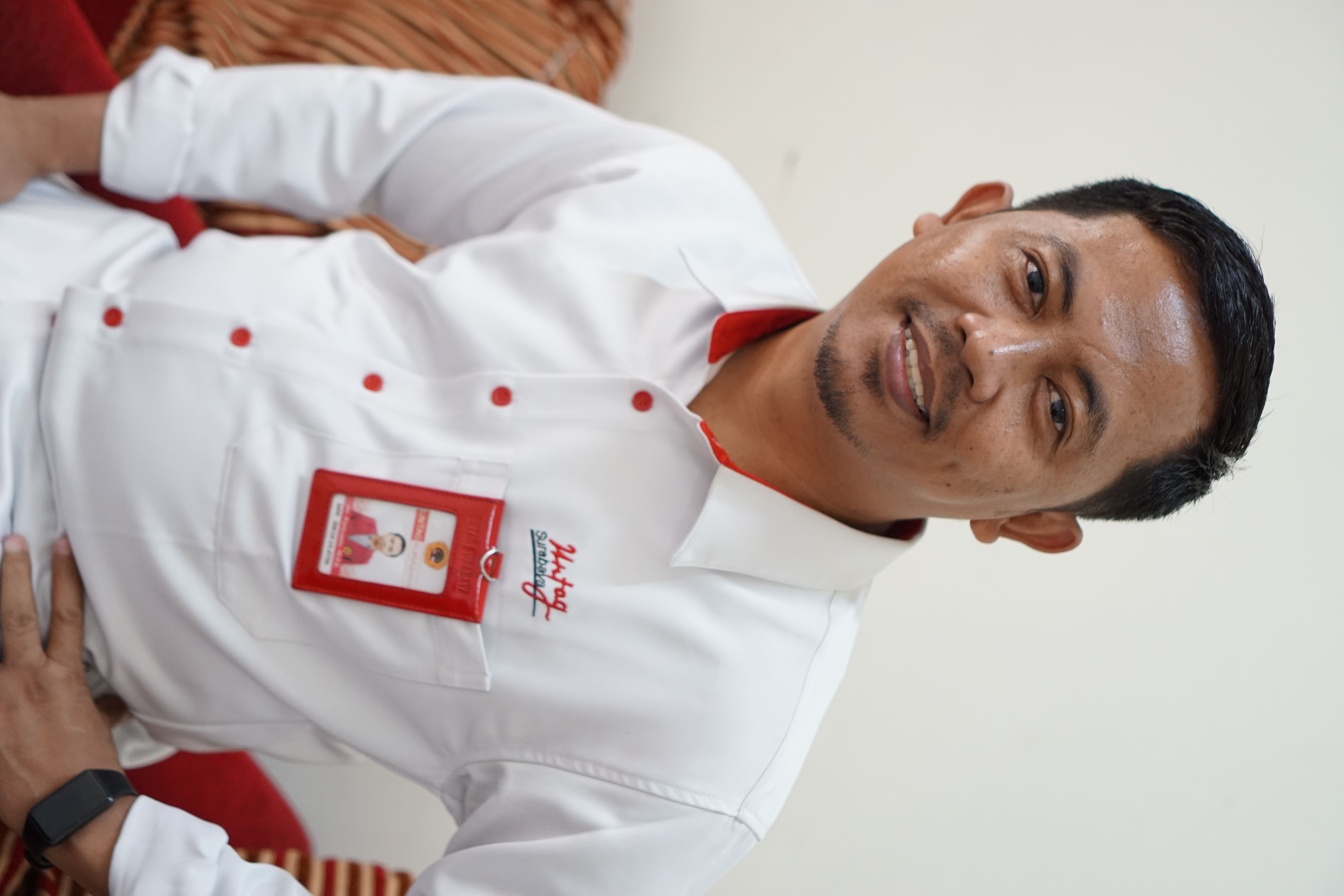  Dr. Pariyanto, M.Ed