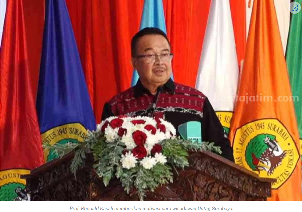 Untag Surabaya Kukuhkan 1.520 Wisudawan, Prof. Rhenald Kasali Tekankan Pentingnya Ketangguhan Mental