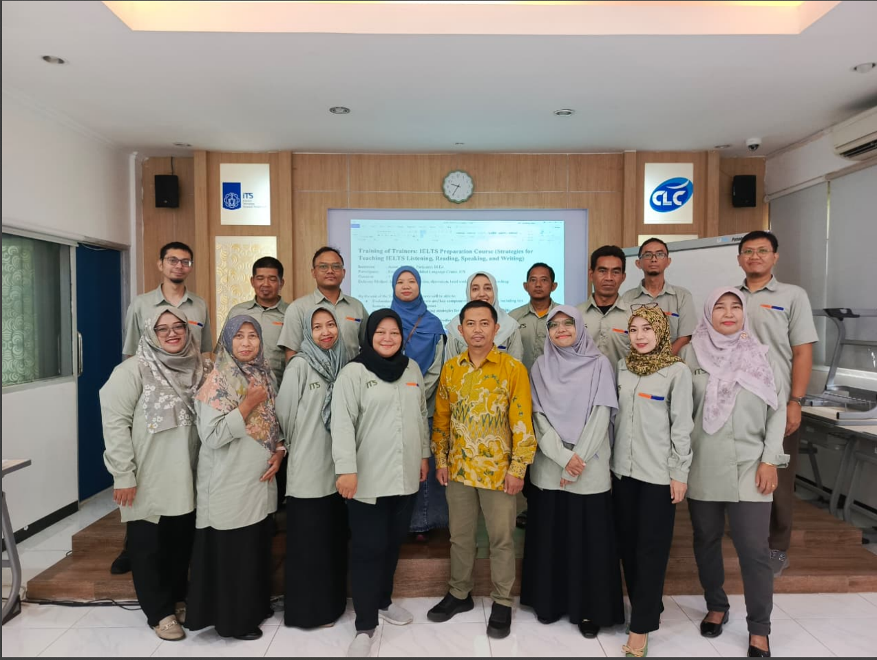 Akademisi FIB Untag Surabaya Latih Instruktur Global Language Center ITS dalam Training of Trainers 