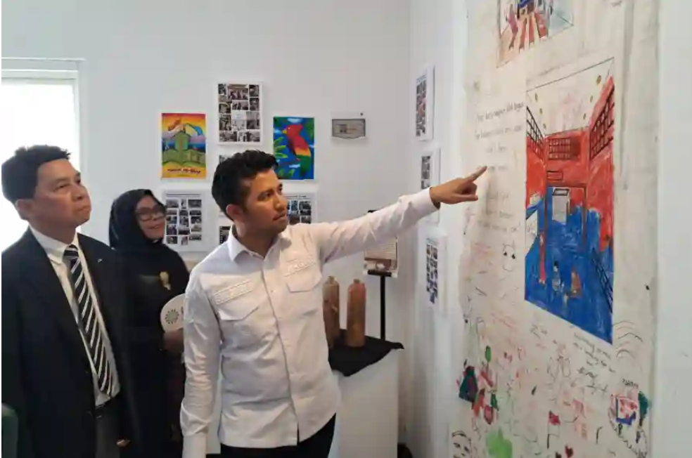 Balai RW di Ketandan Surabaya Kini Lebih Sejuk Berkat Riset Untag dan Kampus Jepang